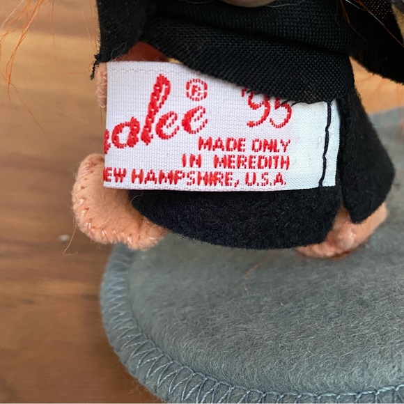 Vintage 1995 ANNALEE Doll Cheerful Witch Girl 5” Halloween Doll - Picture 10 of 12